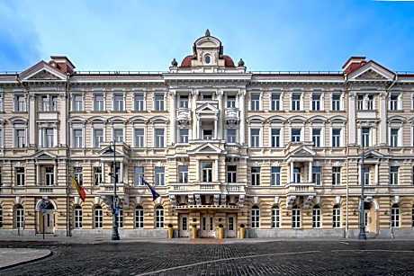Grand Hotel Vilnius, Curio Collection by Hilton