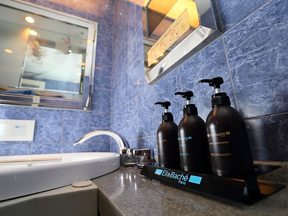 Hotel Olive Sakai Free Parking - Adult Only