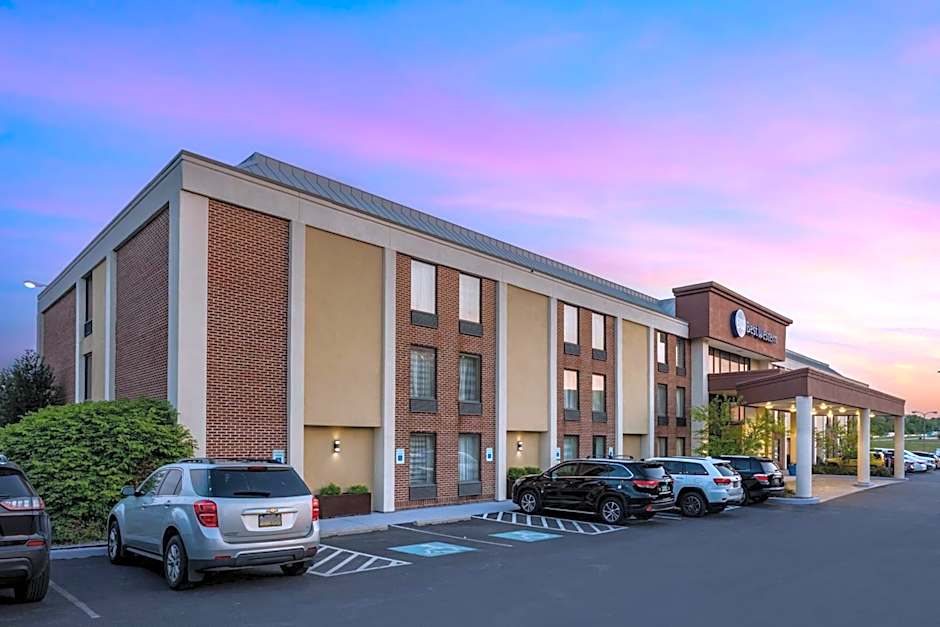 Best Western Harrisburg North Hotel