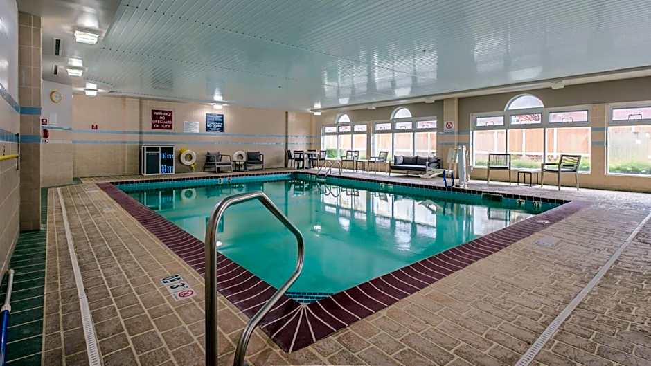 Four Points By Sheraton Louisville Airport