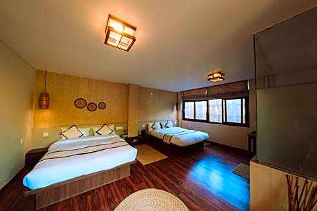Deluxe Double or Twin Room