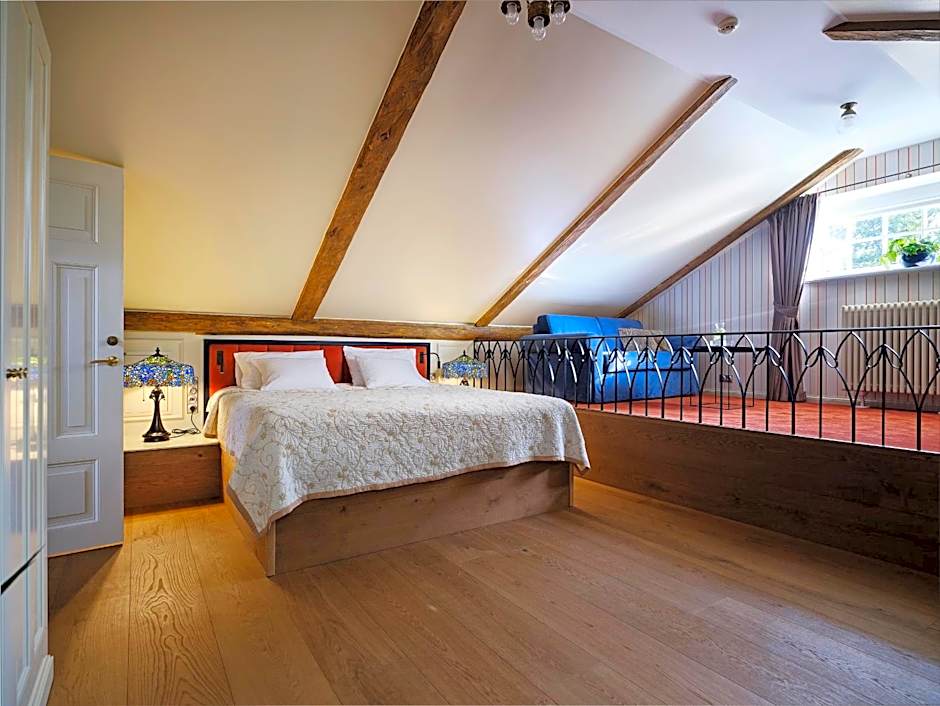 Villa Ammende Restaurant and Hotel