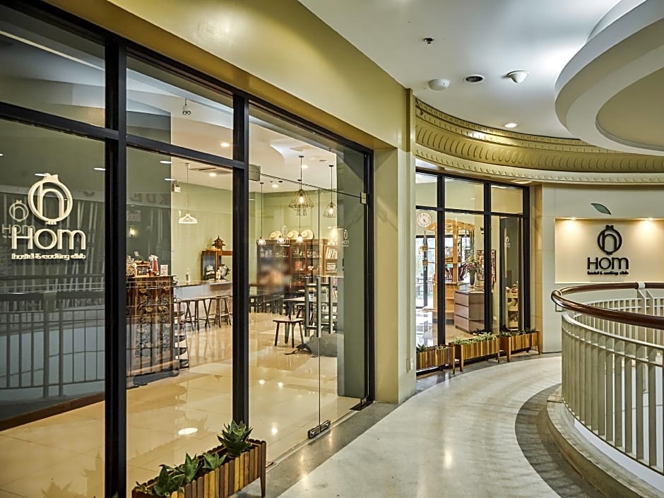 Hom hostel & Cooking club