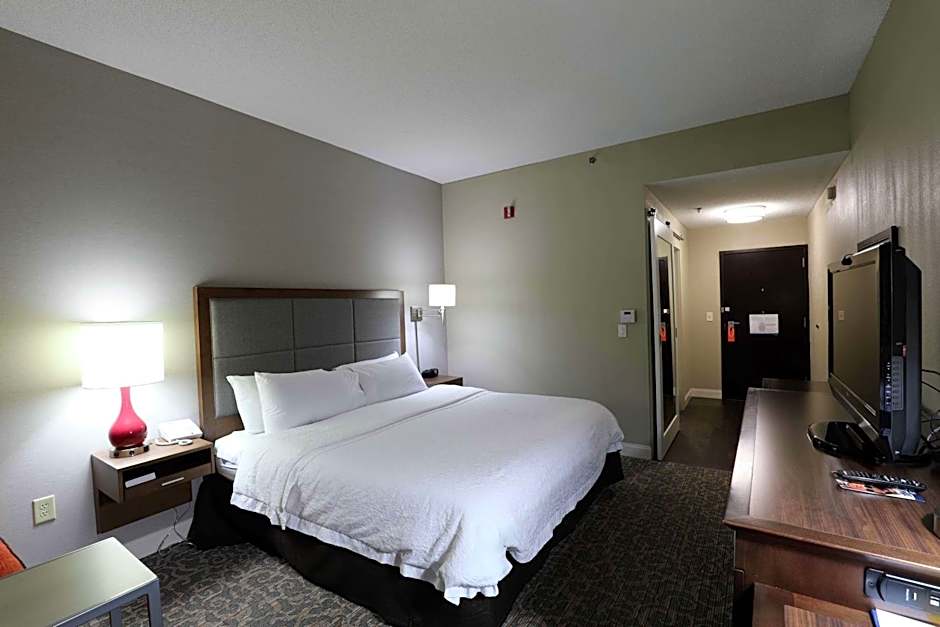 Hampton Inn By Hilton Dyersburg