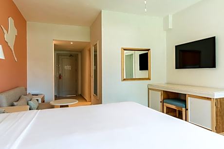 Premium Tropical View Single Use