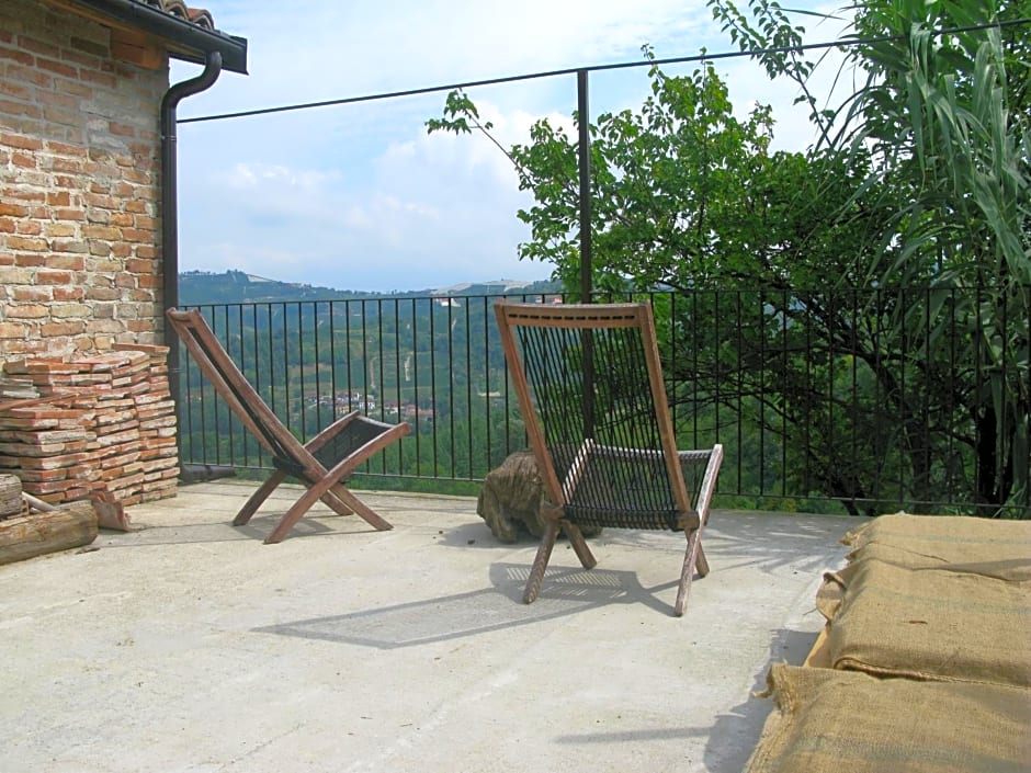 Acaso B&B – Serralunga d’Alba, NY