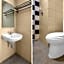 Townhouse Oak Hotel Niaga Surabaya