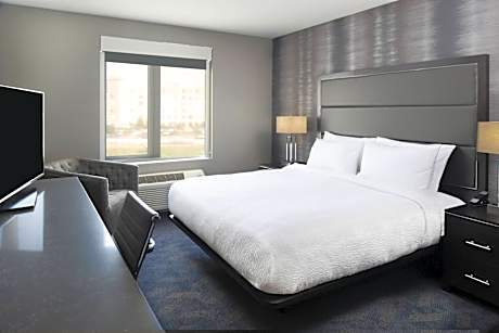 Guest Room, 1 King