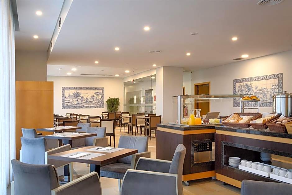 TRYP by Wyndham Porto Centro Hotel