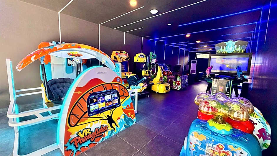 Blue Wave Suite Hotel