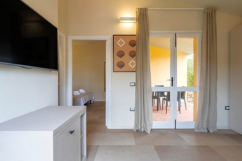 Mimose Beach Village