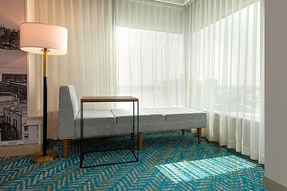 Fort Pontchartrain Detroit, a Wyndham Hotel