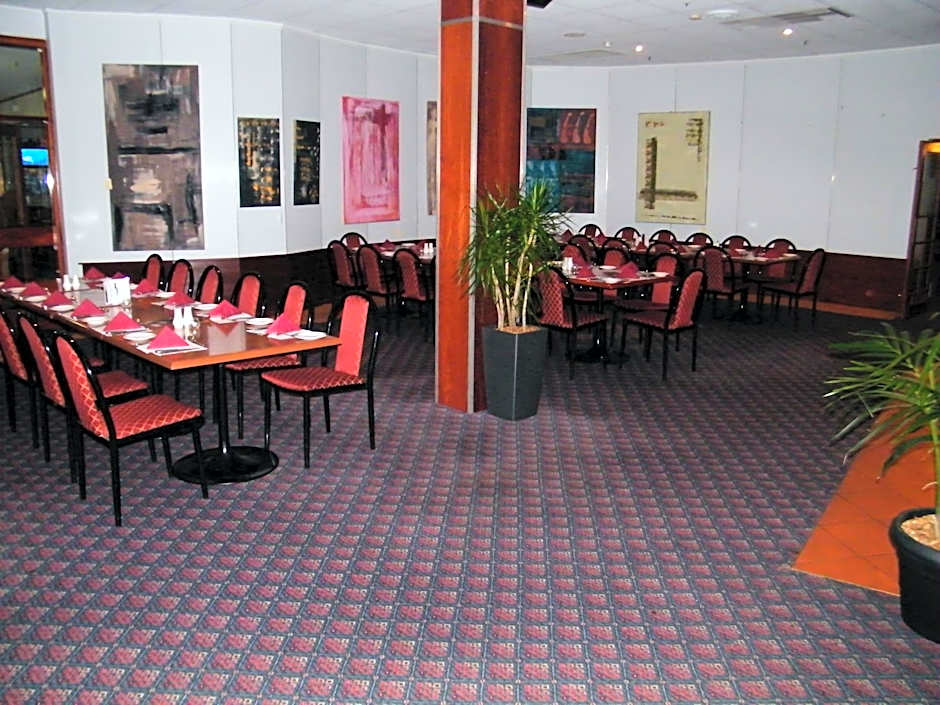 Grand Tasman Hotel