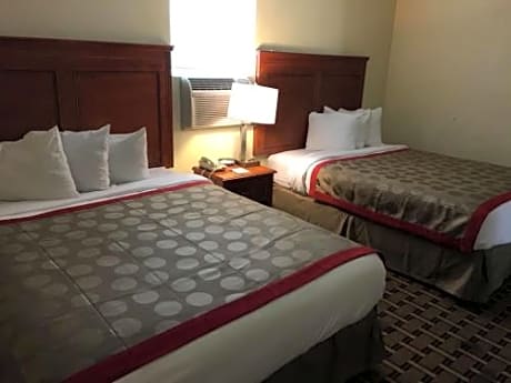 Queen Room with Two Queen Beds - Non-Smoking