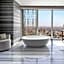 Four Seasons Hotel Kuwait at Burj Alshaya