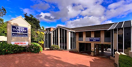 Twin Towers Inn