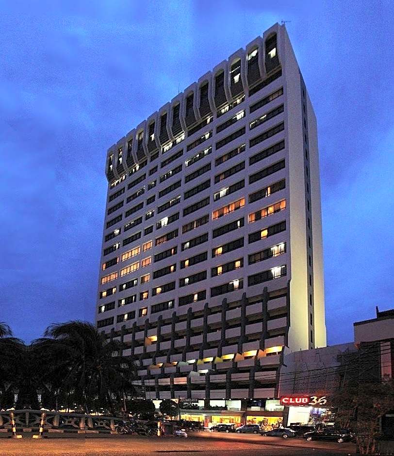 The Jayakarta Jakarta Hotel & Spa