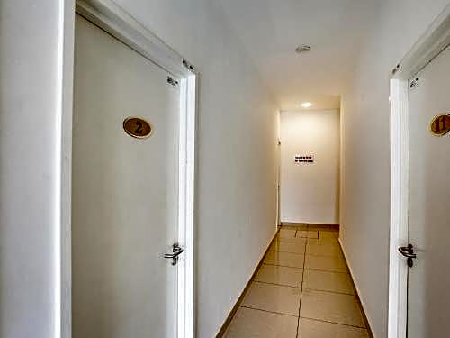 OYO 89677 Sunflower Hotel