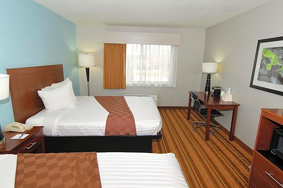 Rock Island Inn & Suites Marshalltown