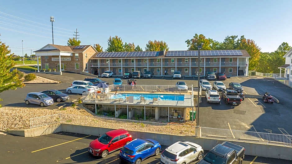 Schmidt's Creek Hotel