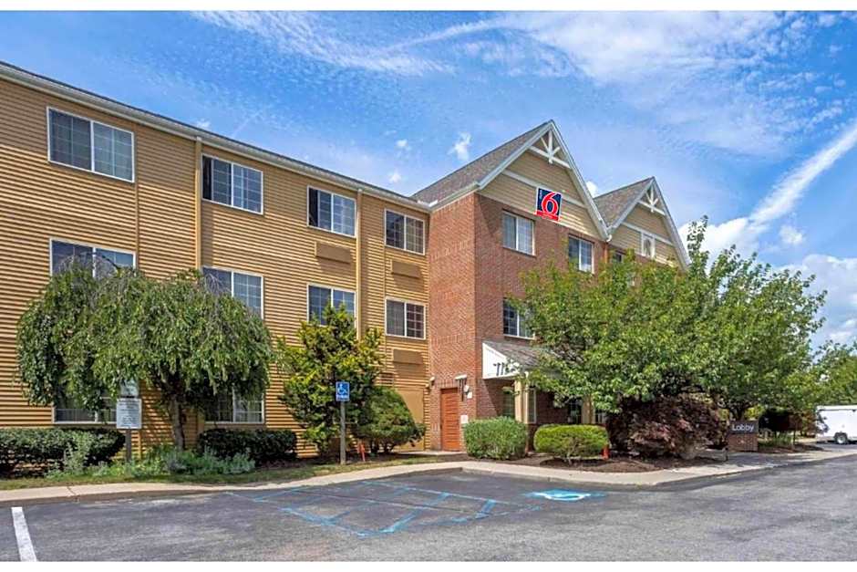 Studio 6 Extended Stay Fishkill Route 9 NY