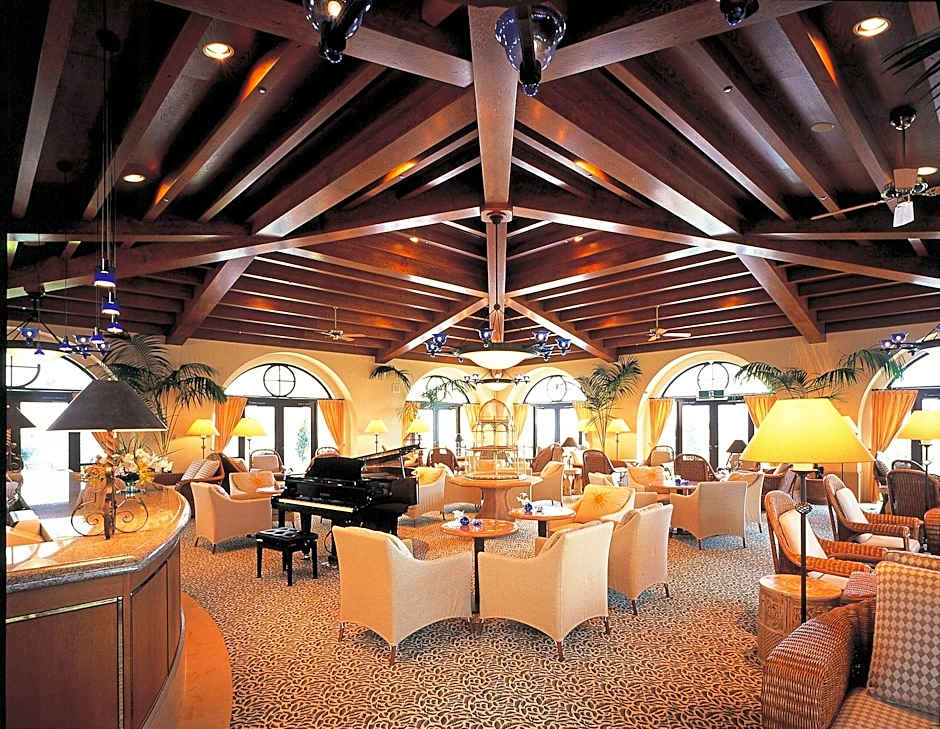 Hotel Nikko Alivila