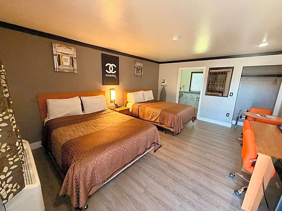 Cascade Lodge - Central Bend Retreat