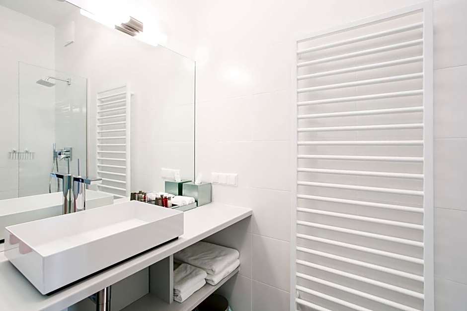 Pink Grapefruit City Condo