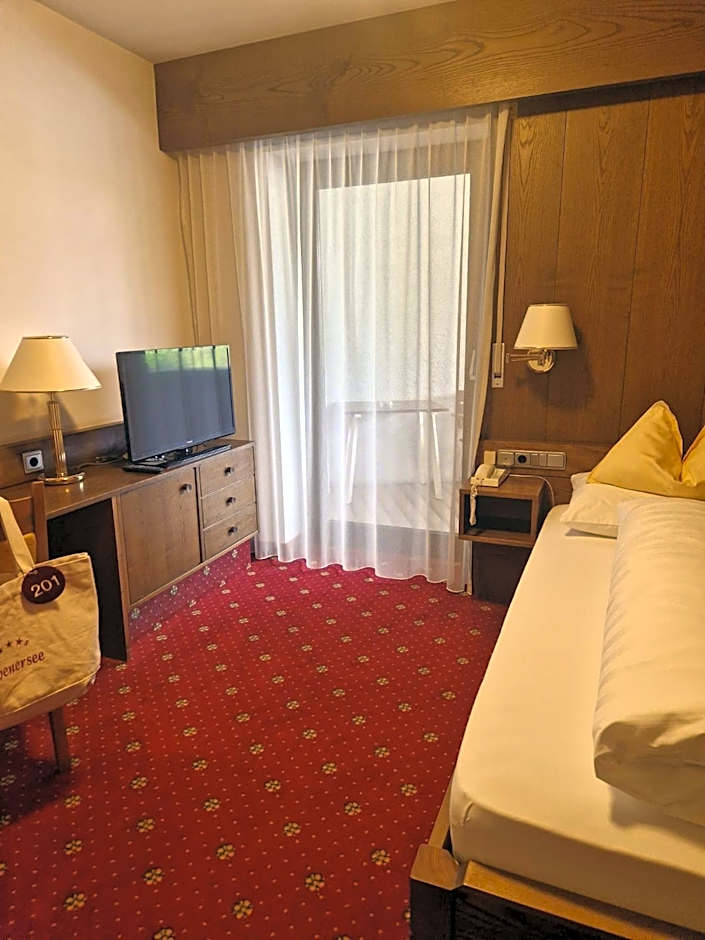 Hotel Am Wolfgrubenersee