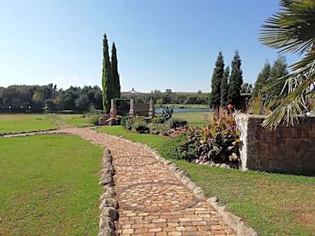 Rustic Fields Lodge & Venue