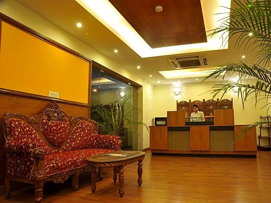 Hotel Emarald, New Delhi