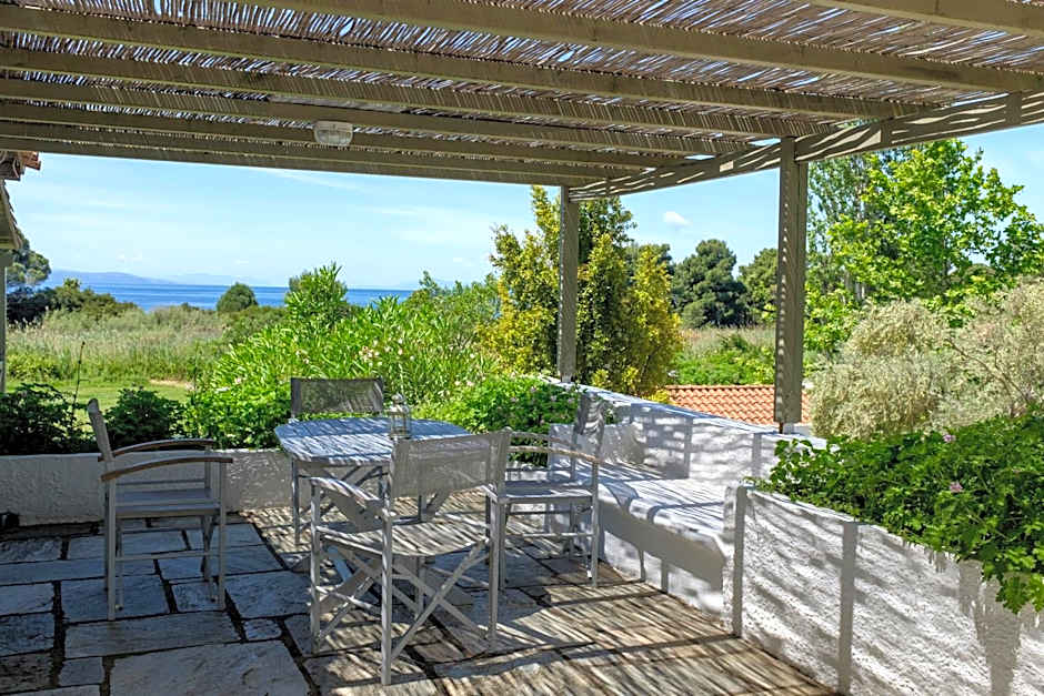 Skiathos Holidays Suites & Villas