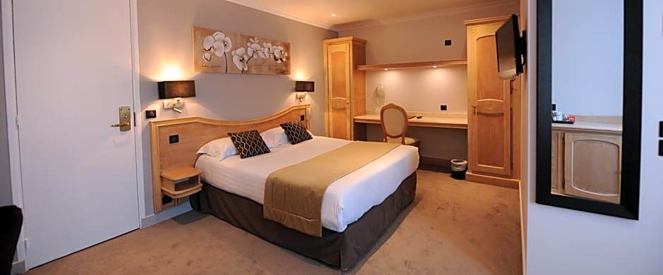 Hotel Du Midi Paris Montparnasse