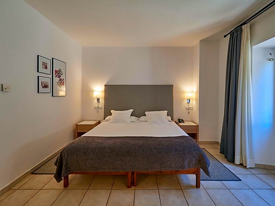 Hotel Ca'l Bisbe