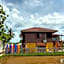 Arya's Surf Camp Cimaja