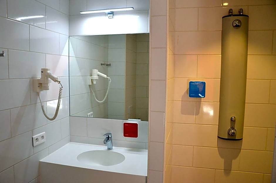 Auberge des 3 Fontaines - Youth Hostel