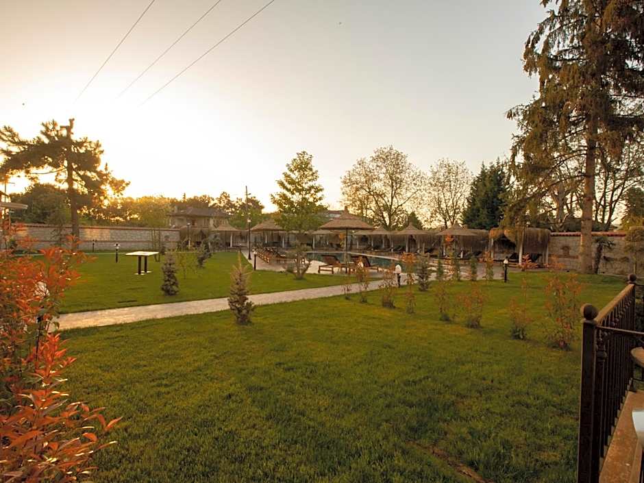 Balturk Garden Sapanca Hotel