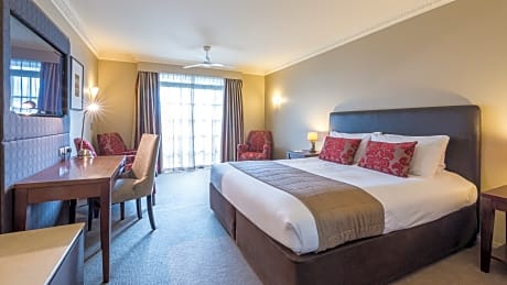 Superior Family Room