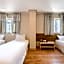 Pine Hill Hotel