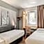 B&B HOTEL Montpellier 1