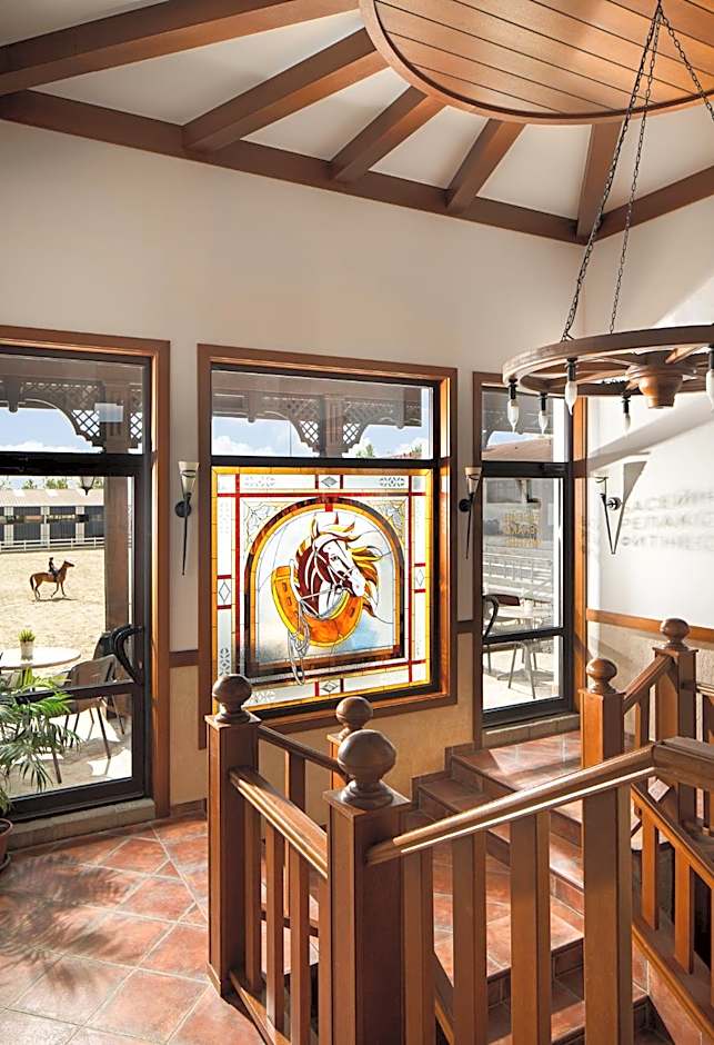 Boutique Complex Trakiets