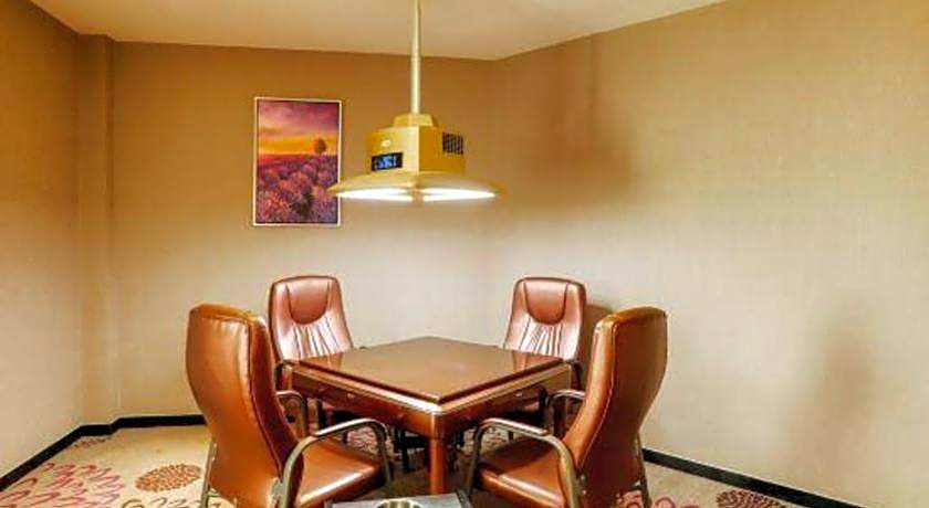 Lavande Hotel Suqian Sihong Zhongyuan Logistics City