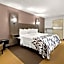 Red Roof Inn Cleveland - Westlake