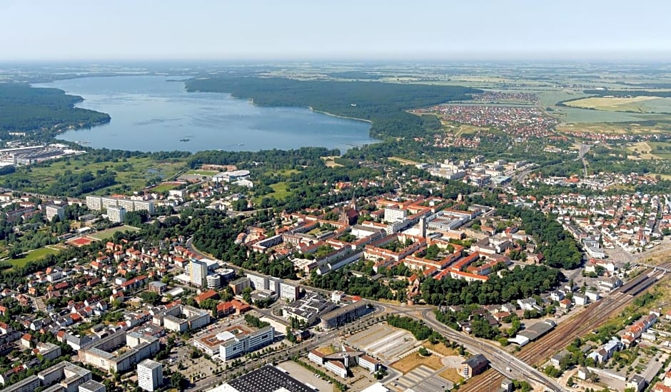 Parkhotel Neubrandenburg