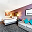 La Quinta Inn & Suites by Wyndham Las Vegas Nellis