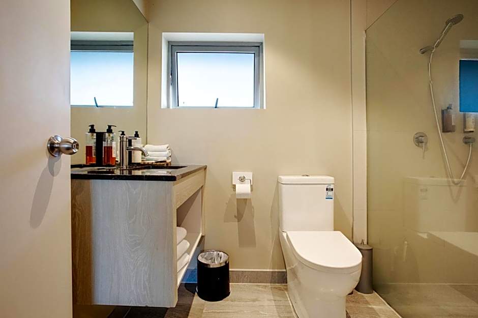 Ellerslie Palms Motel