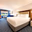 Holiday Inn Express & Suites Niagara Falls By IHG