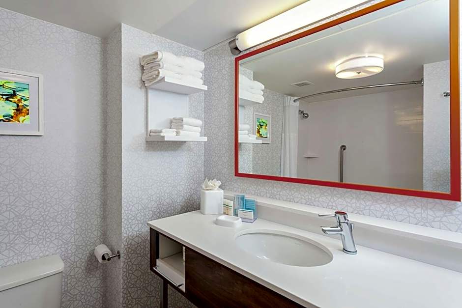 Hampton Inn By Hilton Gainesville