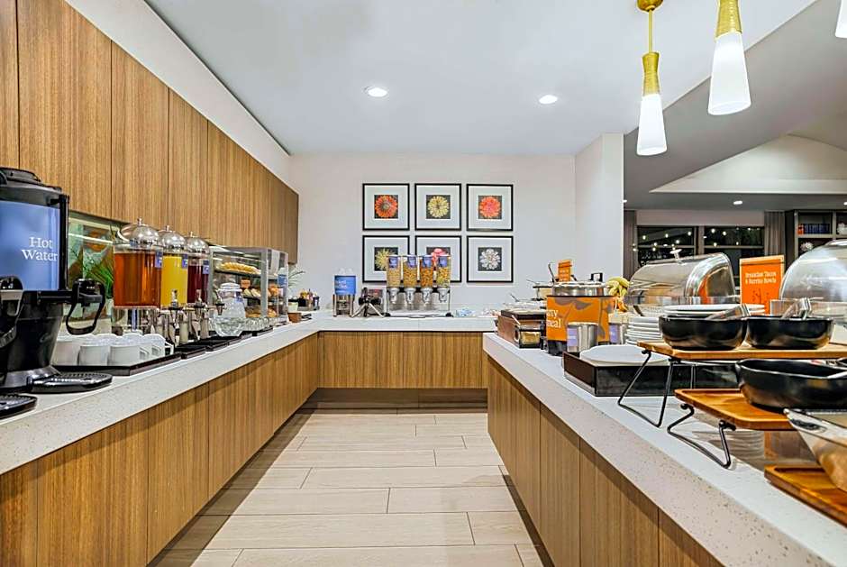 Homewood Suites By Hilton Plano-Richardson