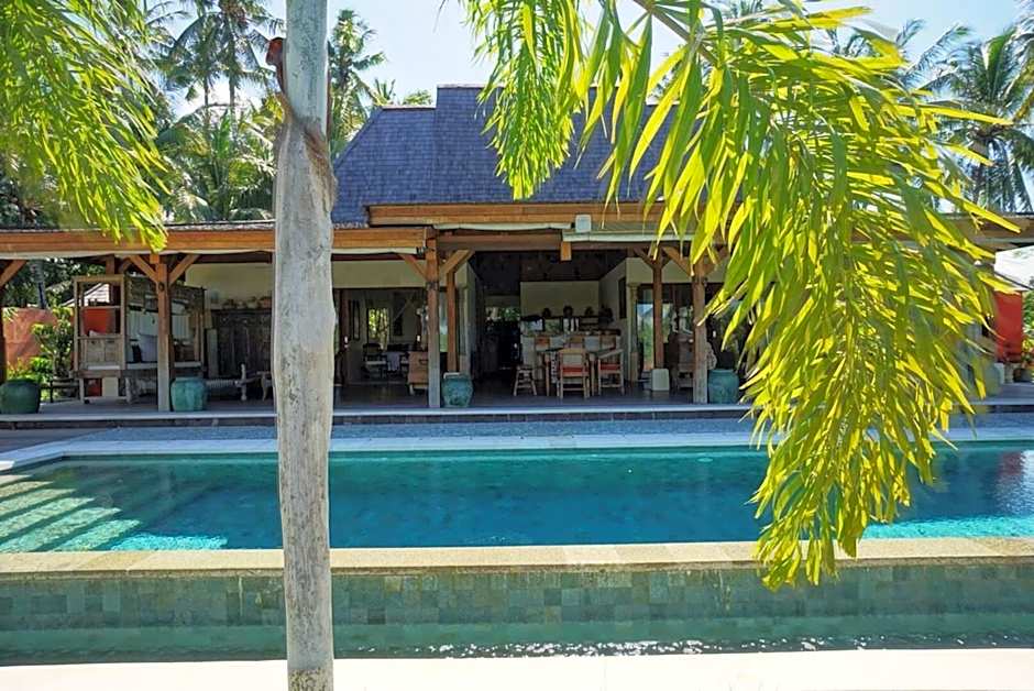 Villa Taman Kanti - 2 Bedroom private villa with swimming pool